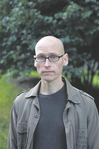 Soome suurima kirjandusauhinna  võitis tänavu Jussi Valtonen raamatuga „He eivät tiedä mitä tekevät” ehk „Nad ei tea, mis nad teevad”.